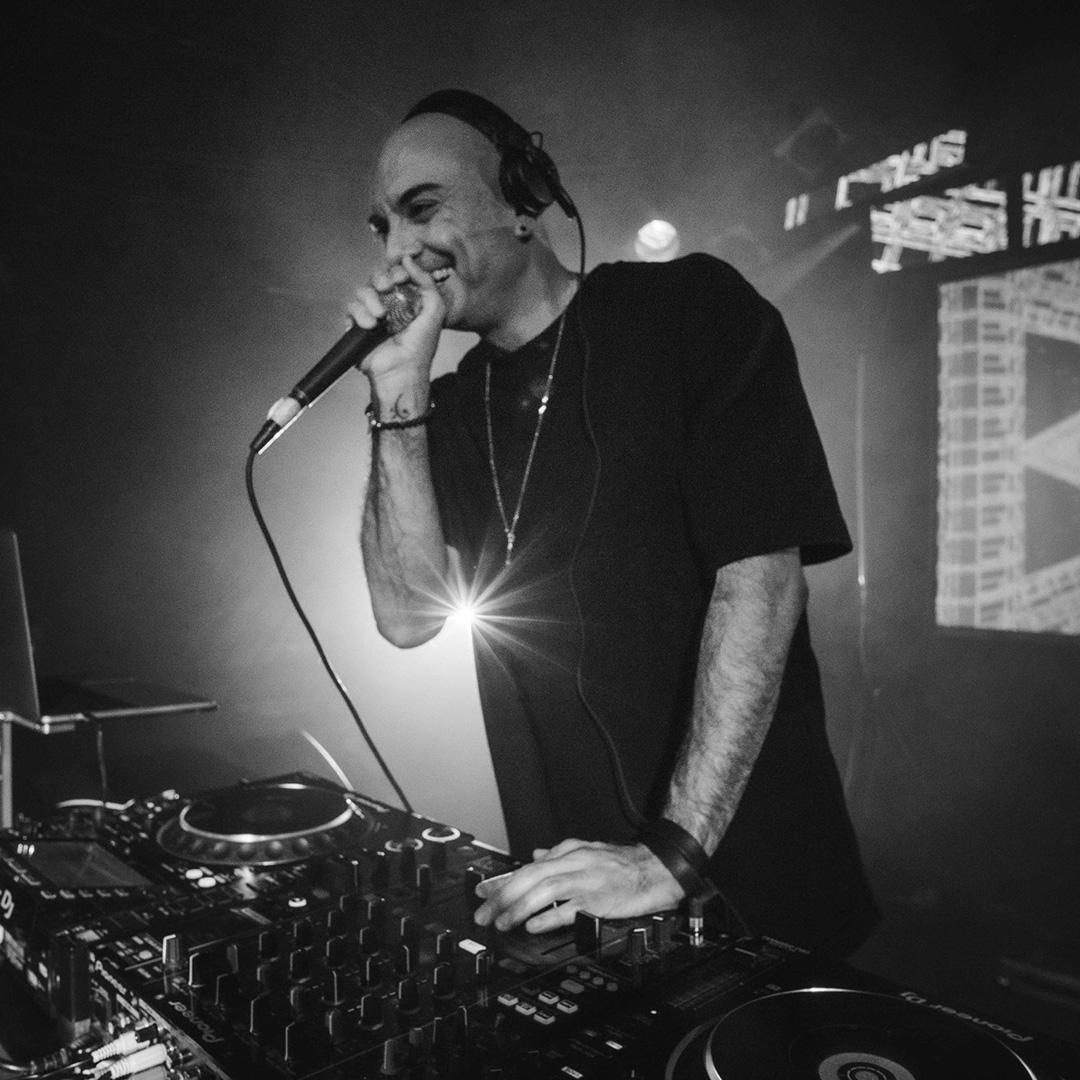 DJ Julien